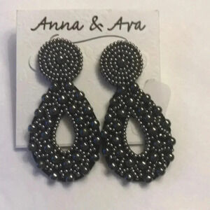 💖 Gorgeous drop earrings 💖​